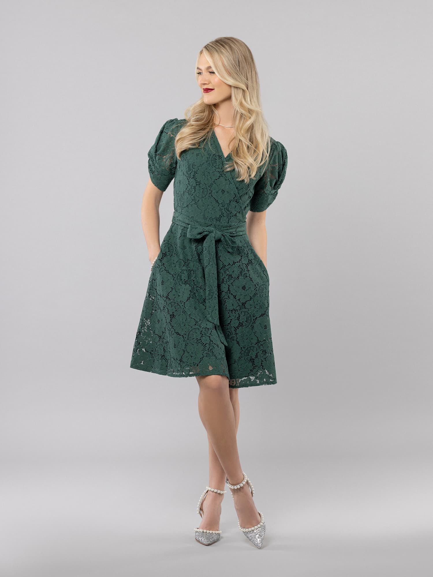 The Alison in Knee Length XL (16-18) The Alison in Knee Length XL (16-18)